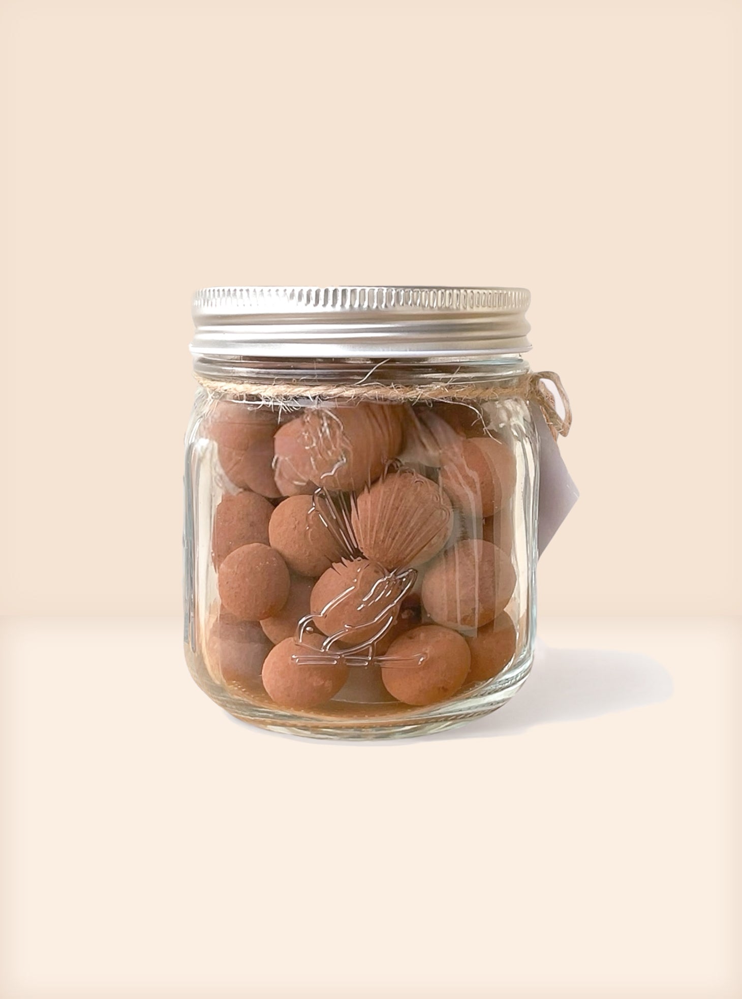 Cocoa Dusted Macadamias