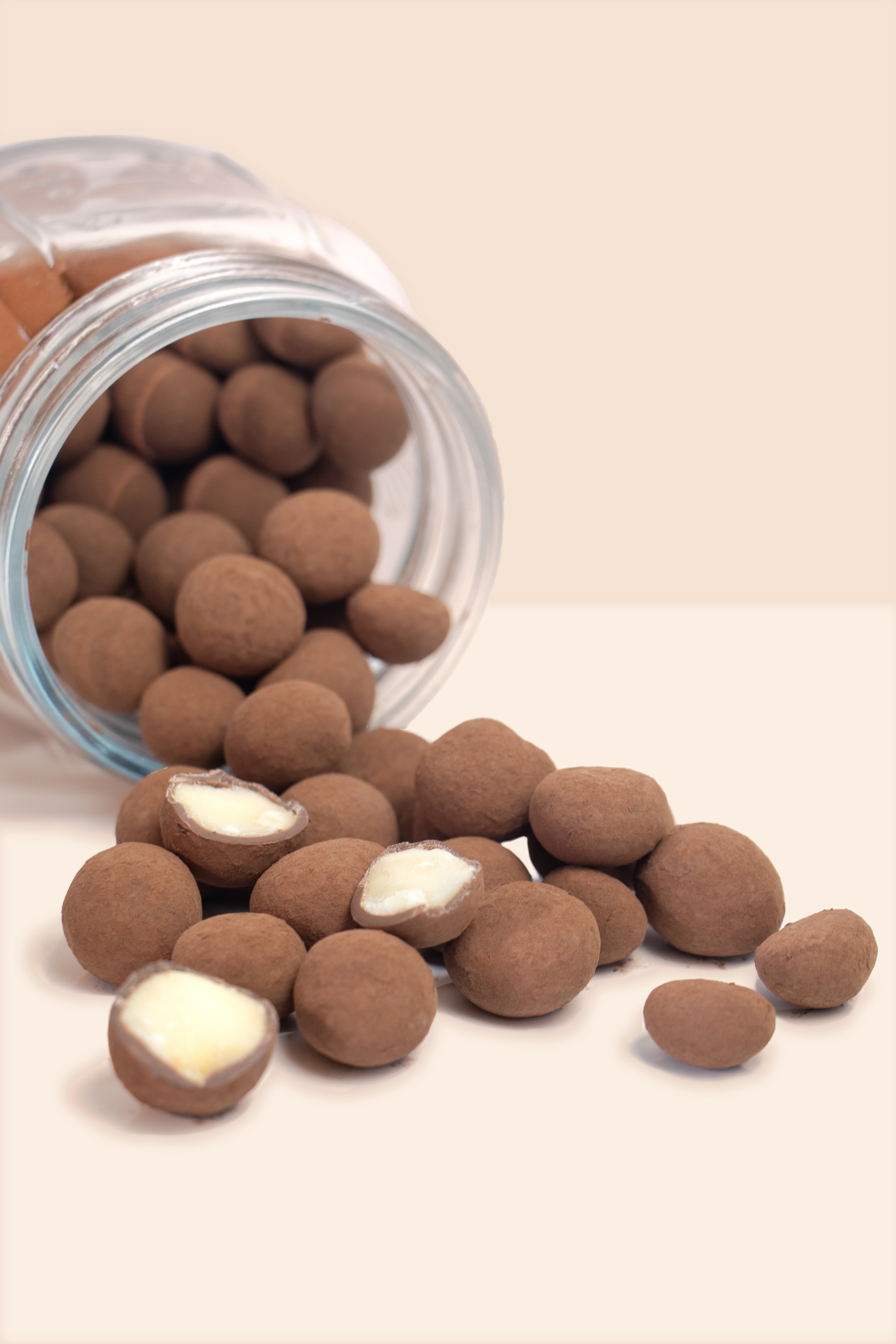 Cocoa Dusted Macadamias